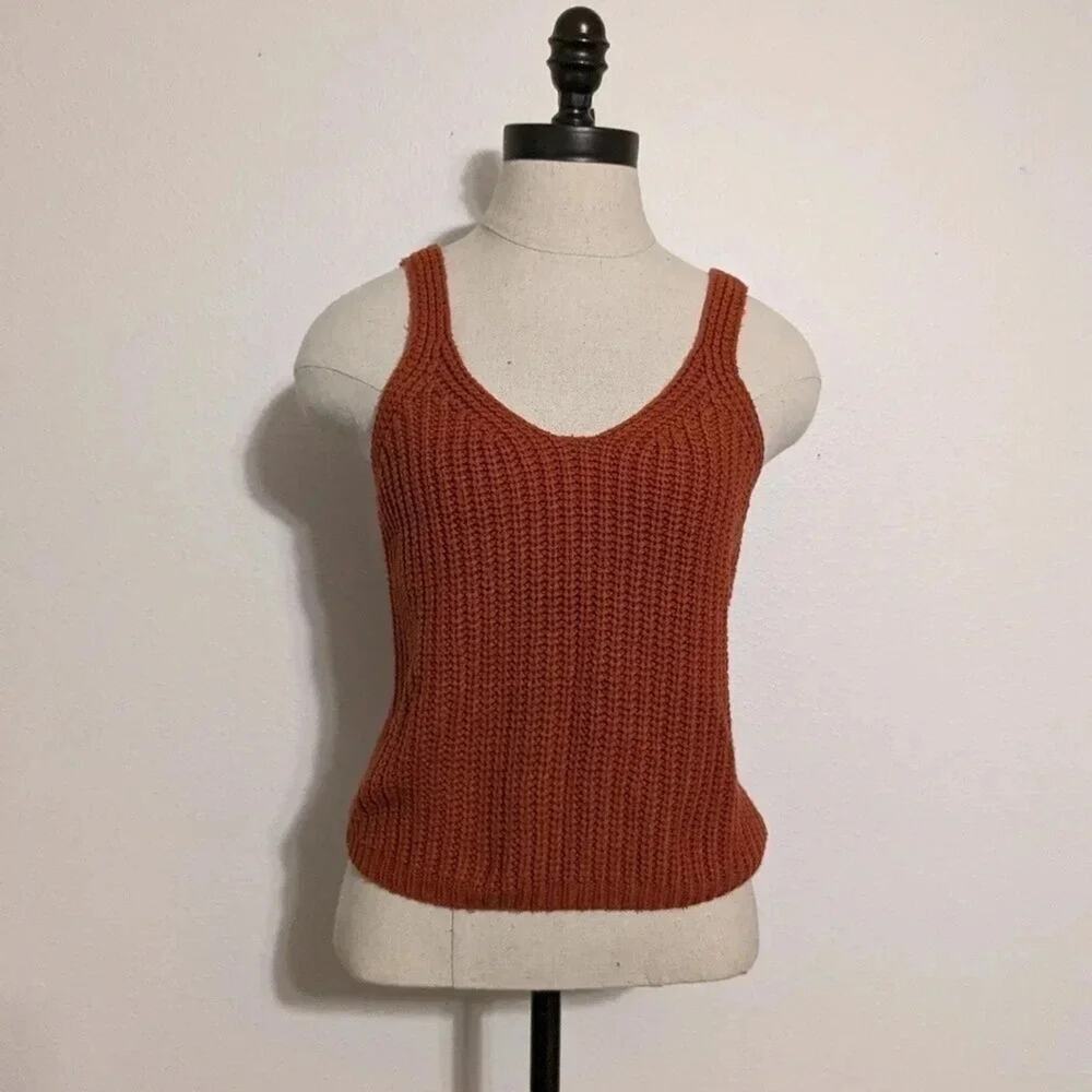 Harper heritage knit vest size medium‎